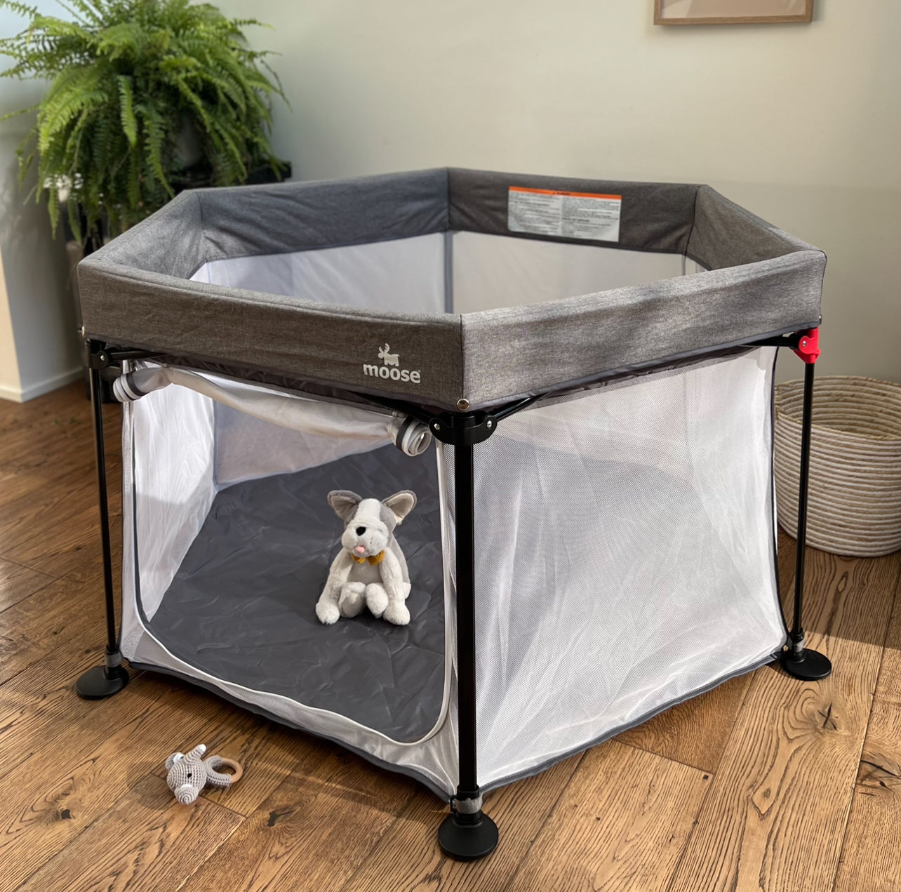 Moose Marley Play Pen