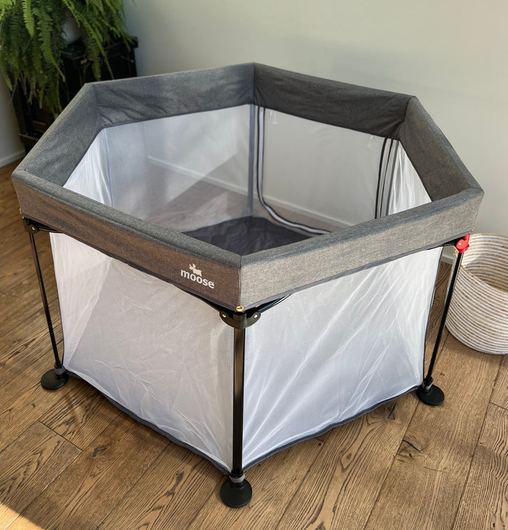Moose Marley Play Pen